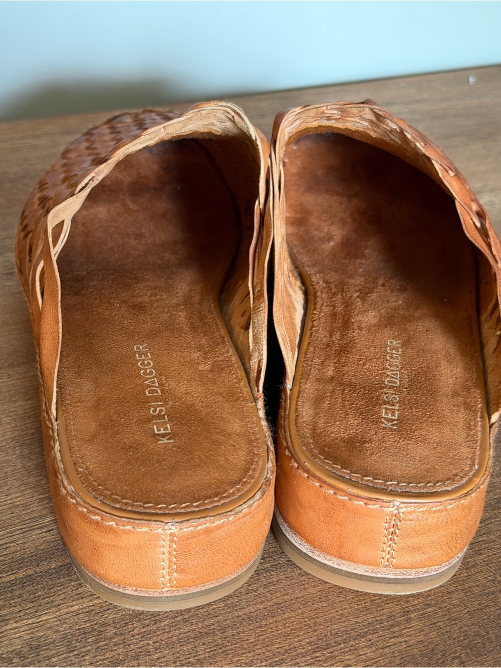 Kelsi Dagger Brooklyn Maple Woven Leather Mule Clogs Sz 9.5 Cognac Boho Comfort - Picture 4 of 7
